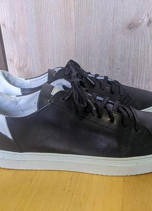 Кросівки шкіряні bullboxer 4