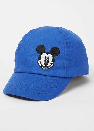 Джордж кепка mickey mouse на 4-8 лет !!!цена за одну!!!