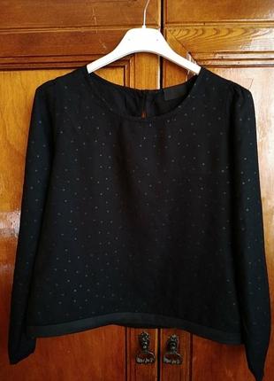 Оригинальная блузка чёрного цвета с блестящими звёздочками,состояние идеальное.4 фото