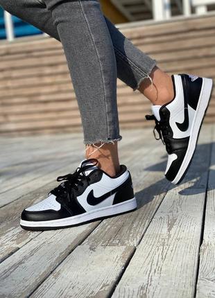 Жіночі кросівки nike jordan low