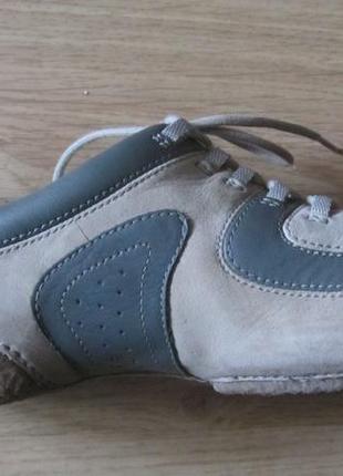 Женские кожаные туфли - мокасины clarks 39 р.3 фото