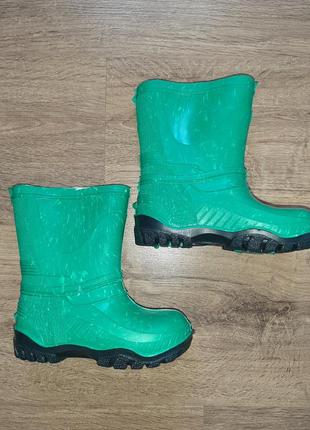 Детские резиновые сапоги