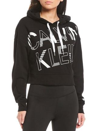 Худи короткое черное calvin klein performance striped remix logo cropped sweatshirt