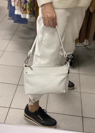 Біла сумка шкіряна італійська сумка світла сумка жіноча біла9 фото