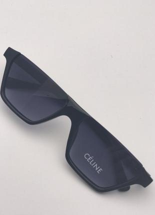 Трендові сонцезахисні окуляри