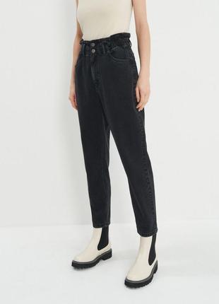 Джинси stradivarius