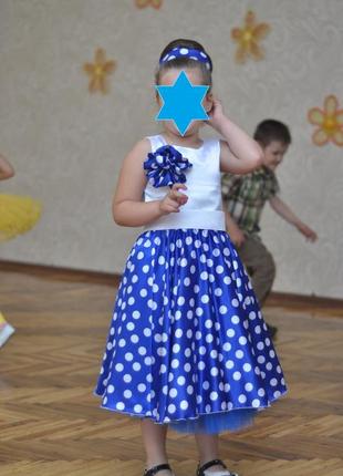 Платье на девочку 6-7 лет