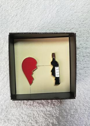 Брошь 💔🍾