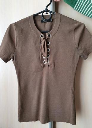 Класная стильная футболка