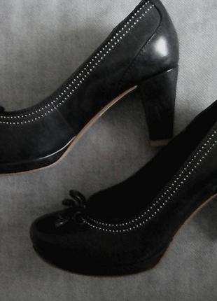 Туфлі жіночі clarks