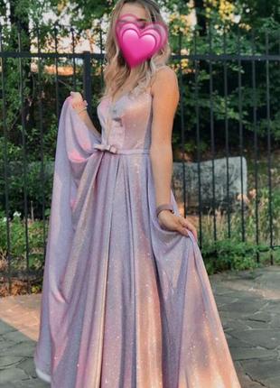 Випускна сукня