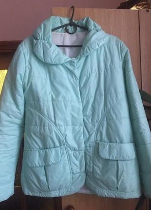 Куртка весняна жіноча