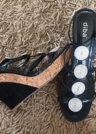 Красивые босоножки на платформе {танкетке}. diba. р.40 {10 usa}