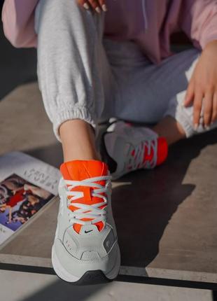 M2k tekno white/orange стильні жіночі кросівки найк помаранчеві молочні оранжевые молочные женские кроссовки6 фото