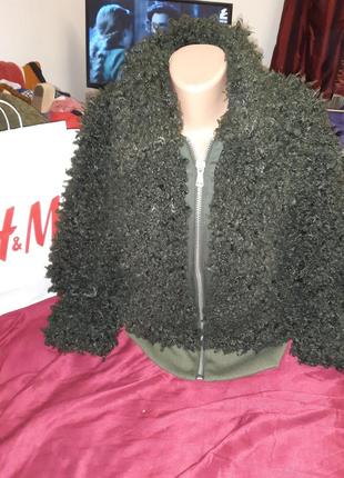 H&m фірмова куртка з еко хутра оригінал з шотландії.1 фото