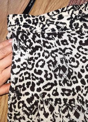 Женские стильные штанишки тигровый принт top secret s3 фото