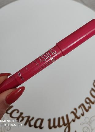 Помада - олівець