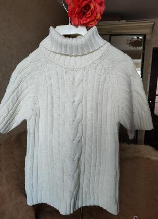Жилет белый свитер короткий рукав косы3 фото