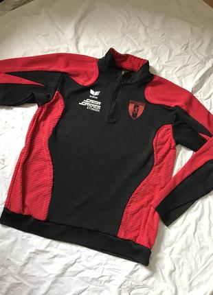 Класна спортивна кофта erima