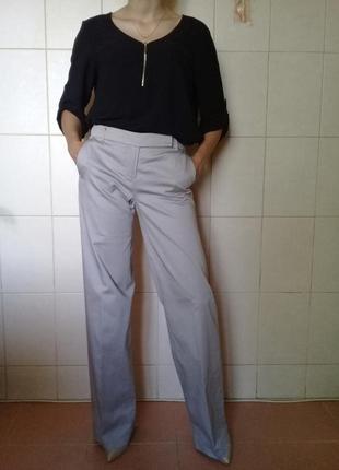 Стильные,деловые, базовые  котоновые брендовые прямые брюки-трубы kookai,на р-ры s/m