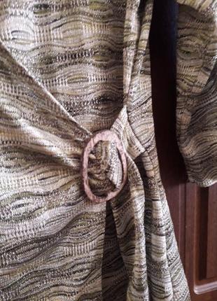 Трикотажная блуза на запах2 фото