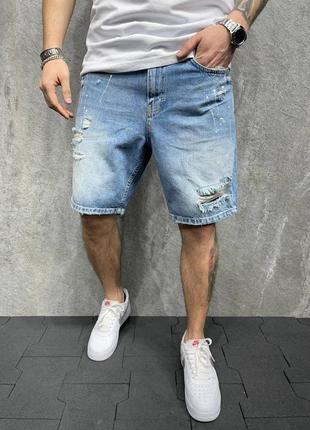 Шорти