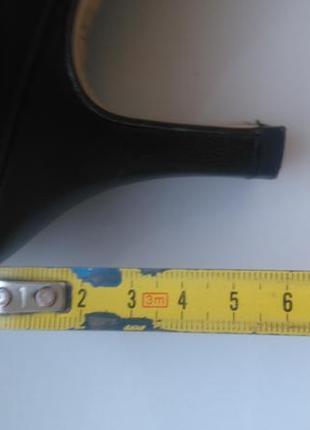 Шикарные стильные фирменные кожаные туфли peter kaiser р.3 (35)8 фото
