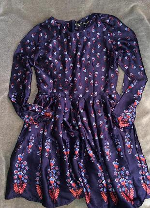 Плаття в квіточку,пишне вечірнє атласну сукню,під шовк