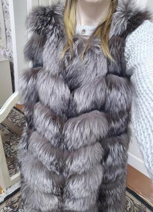 Жилетка з чорнобурки