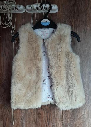 Жилетка, меховушка на модницу