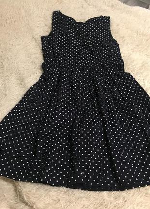 Красива сукня