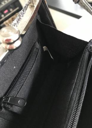 Серебристая сумочка 8