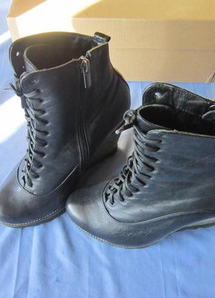 Натуральные черные кожаные ботинки ботильоны сапоги1 фото