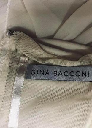 Ошатне плаття gina bacconi повітряне бежеве крепдешин р. 46/4810 фото