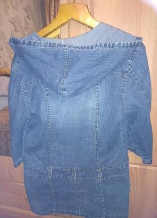 Стрейчевый джинсовый пиджак с рукавами три четверти2 фото