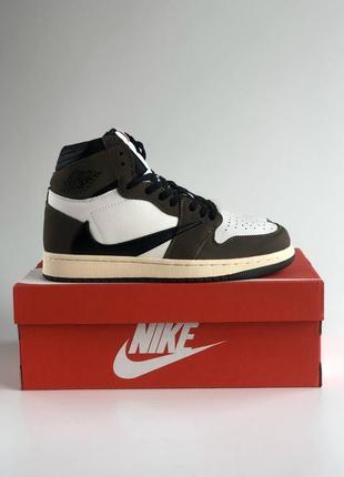 Мужские стильные весенние кроссовки nike air jordan 1 retro high travis scott