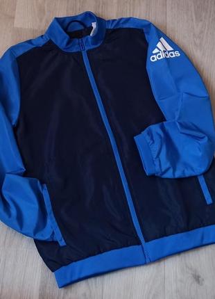 Вітровка adidas на 9-10 років