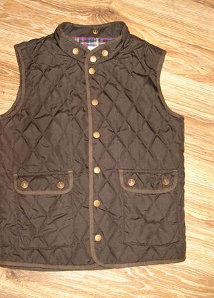 Стьобана жилетка на 10 років від river island