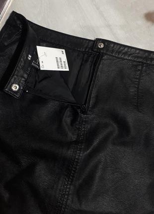 Юбка из эко-кожи, черная кожзам юбка h&amp;m. классическая черная юбка4 фото