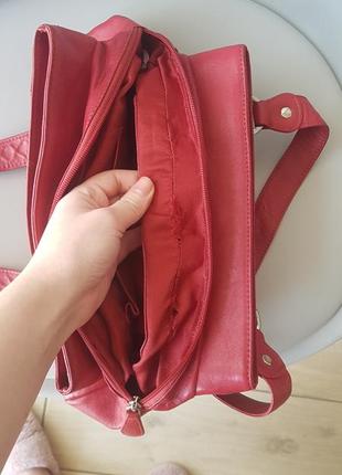 Червона шкіряна сумочка, сумка, клач9 фото