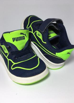 Оригінальні кросівки puma, р22