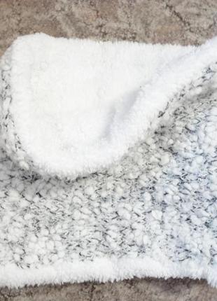 Стильный теплый хомут на меху