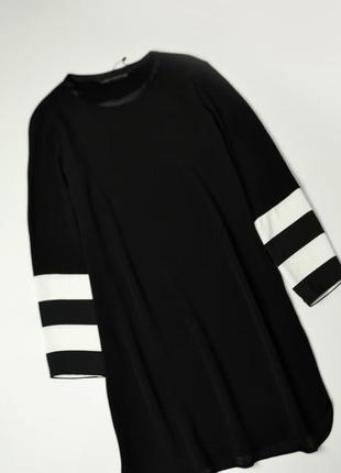 Zara пряме чорне плаття з білими вставками на рукавах2 фото