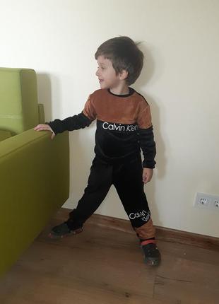 Класний костюм велюр/фліс