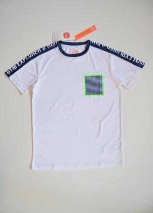 Футболка, польського бренду