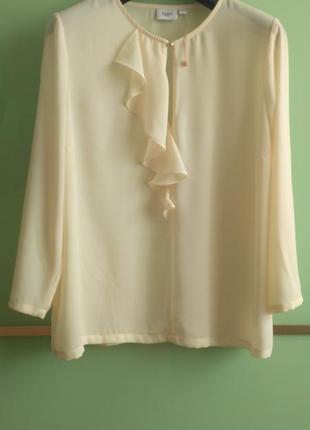 Блуза молочна saint p.l