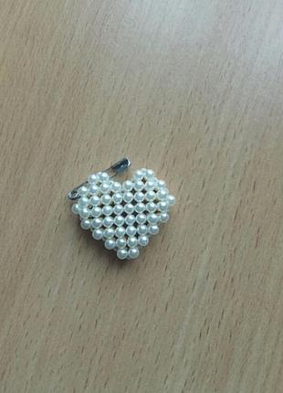 Брошь булавка сердце