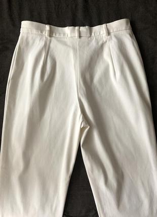 Базовые белые брюки max mara. высокая посадка. s-m. хлопок.7 фото