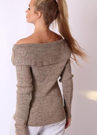 Знижка. светр з вишивкою, туреччина.2 фото