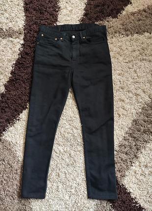 Джинсы levis